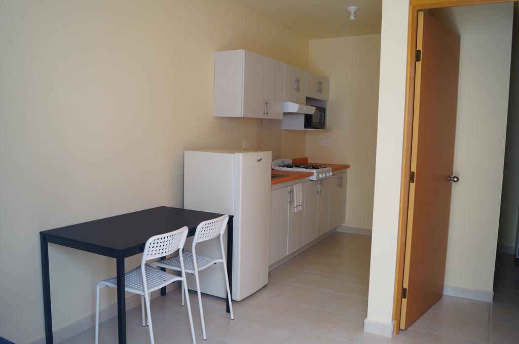 מונטריי Mv Suites מראה חיצוני תמונה