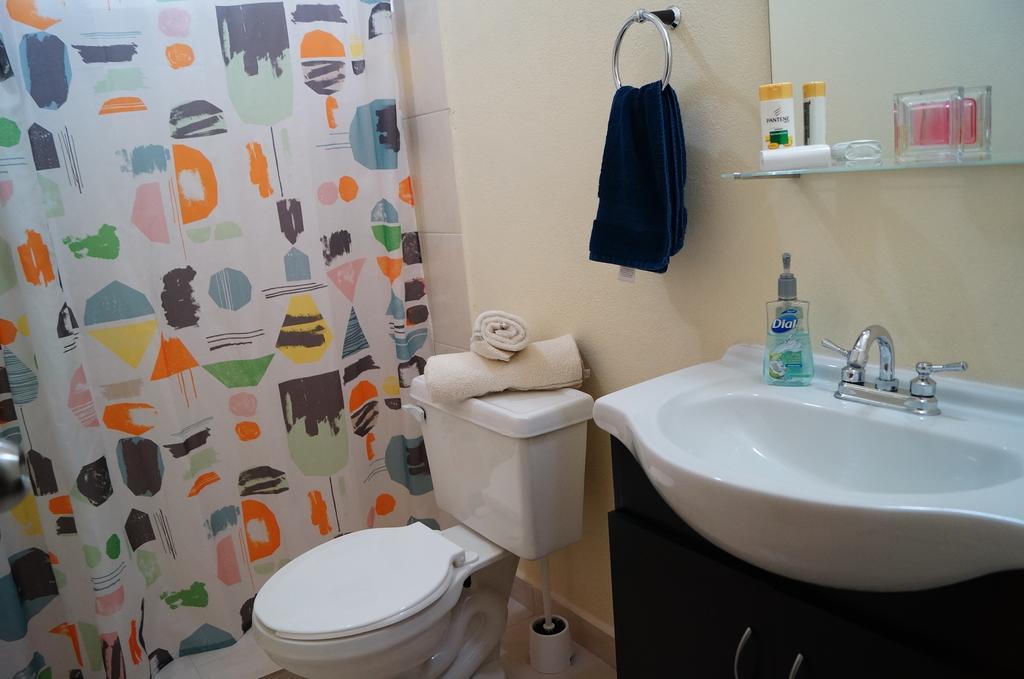 מונטריי Mv Suites מראה חיצוני תמונה