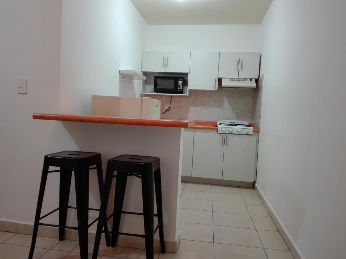 מונטריי Mv Suites מראה חיצוני תמונה