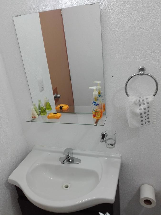 מונטריי Mv Suites מראה חיצוני תמונה