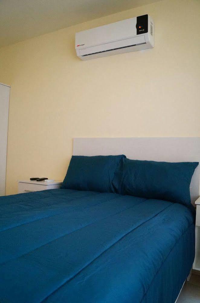 מונטריי Mv Suites מראה חיצוני תמונה